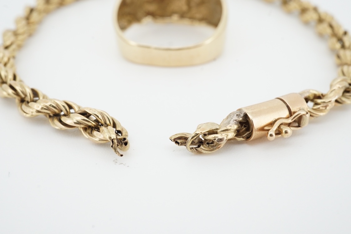 A 14k ring, size S, together with a damaged 14k rope twist chain, 15.4 grams.